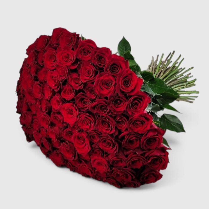 101 Red Roses