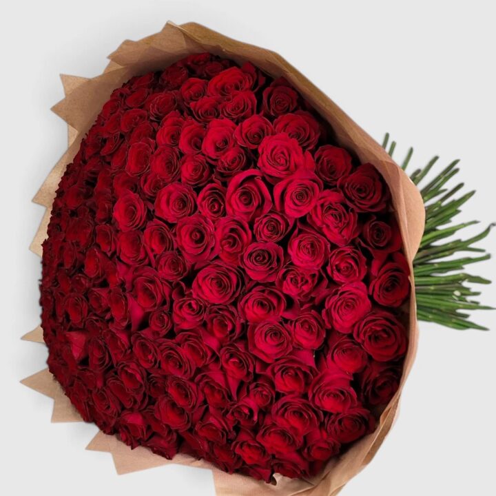 200 Red Roses